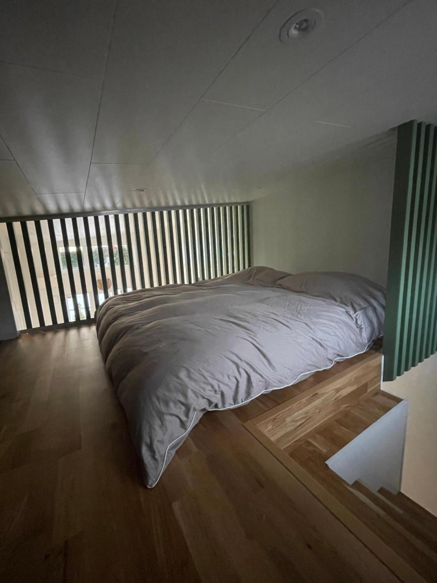 Ett Nytt Fraesch Hus Utanfoer Stockholm Naera Arlanda Villa Rosersberg Bagian luar foto